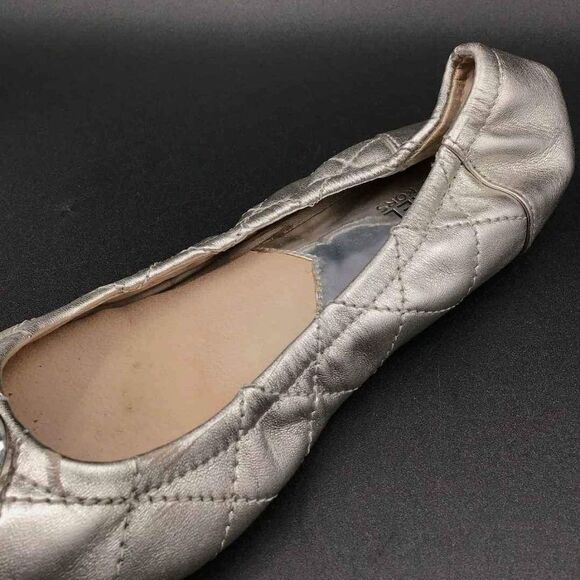 MICHAEL KORS MK Designer METALLIC SILVER LEATHER BALLET FLATS SILVER - SIZE 8M - Picture 6 of 7